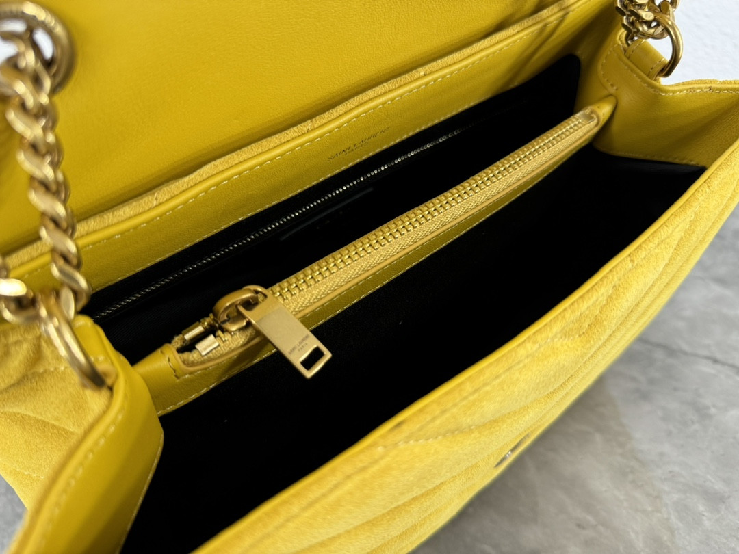 Y51 LOULOU QUILTED SUEDE 32x22x9cm