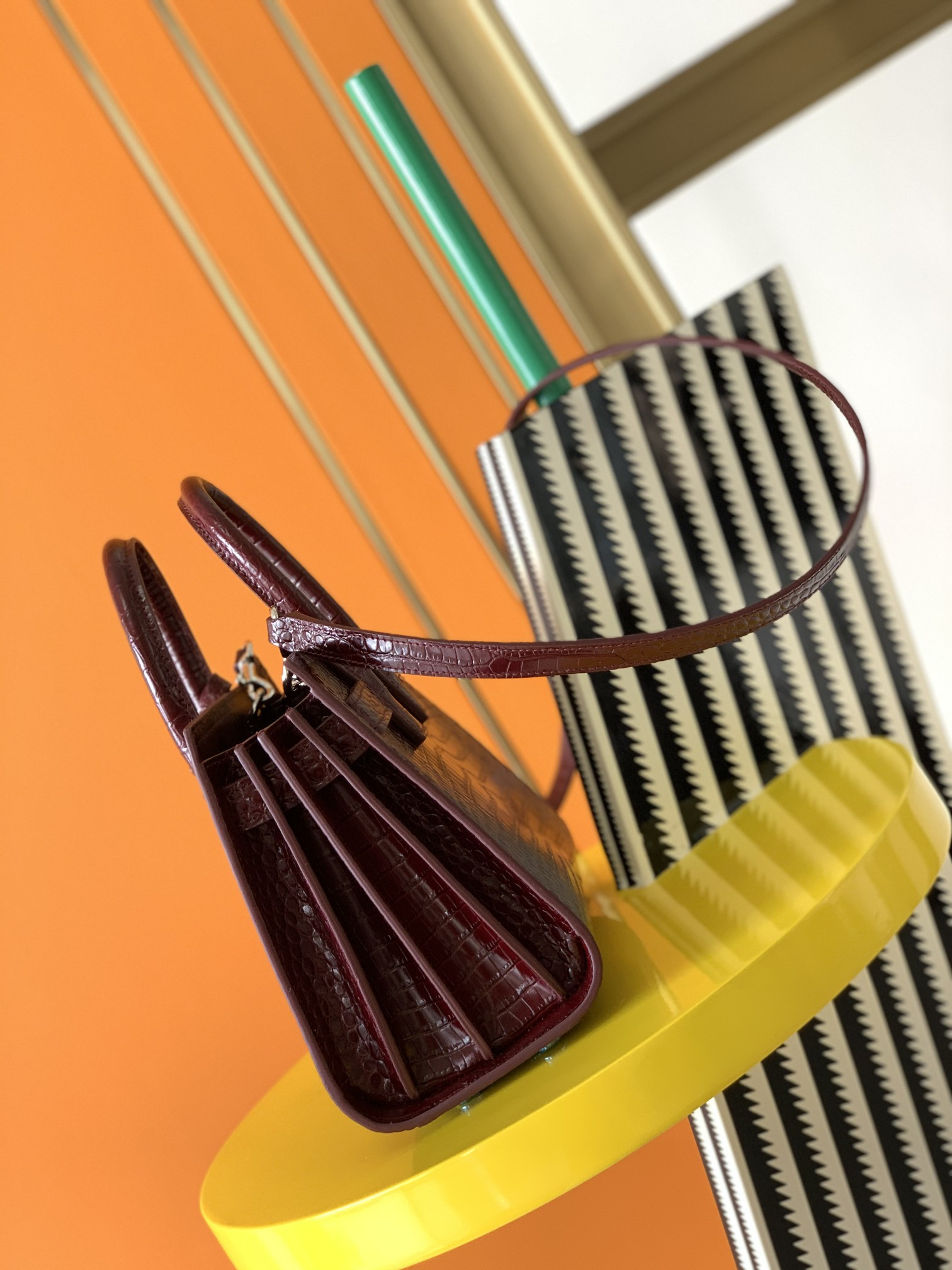 Y51 SAC DE JOUR IN CROCODILE EMBOSSED LEATHER - NANO 22x18x10.5cm