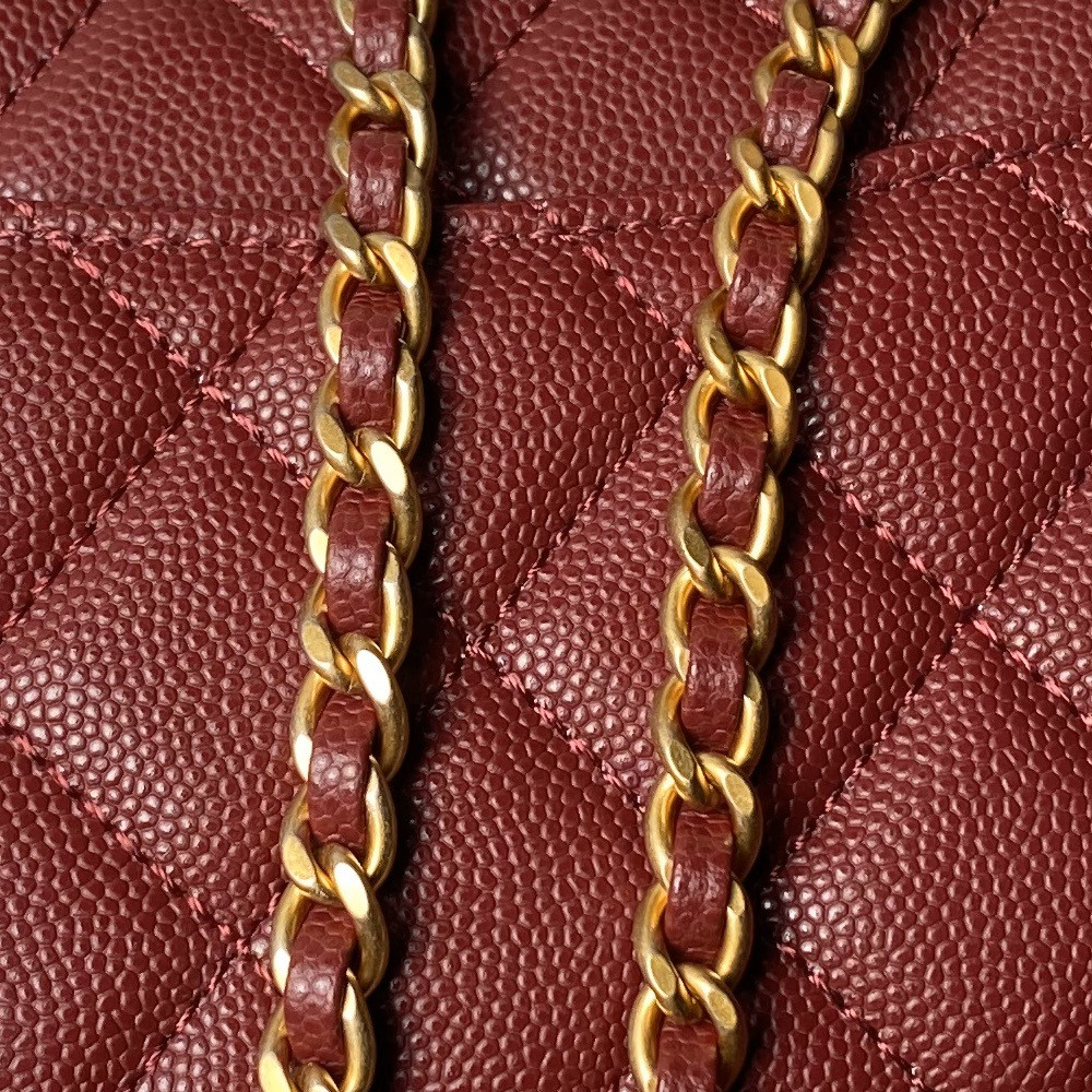 Ch**el WALLET ON CHAIN Grained Shiny Calfskin & Gold-Tone Metal 12 × 19 × 5 cm