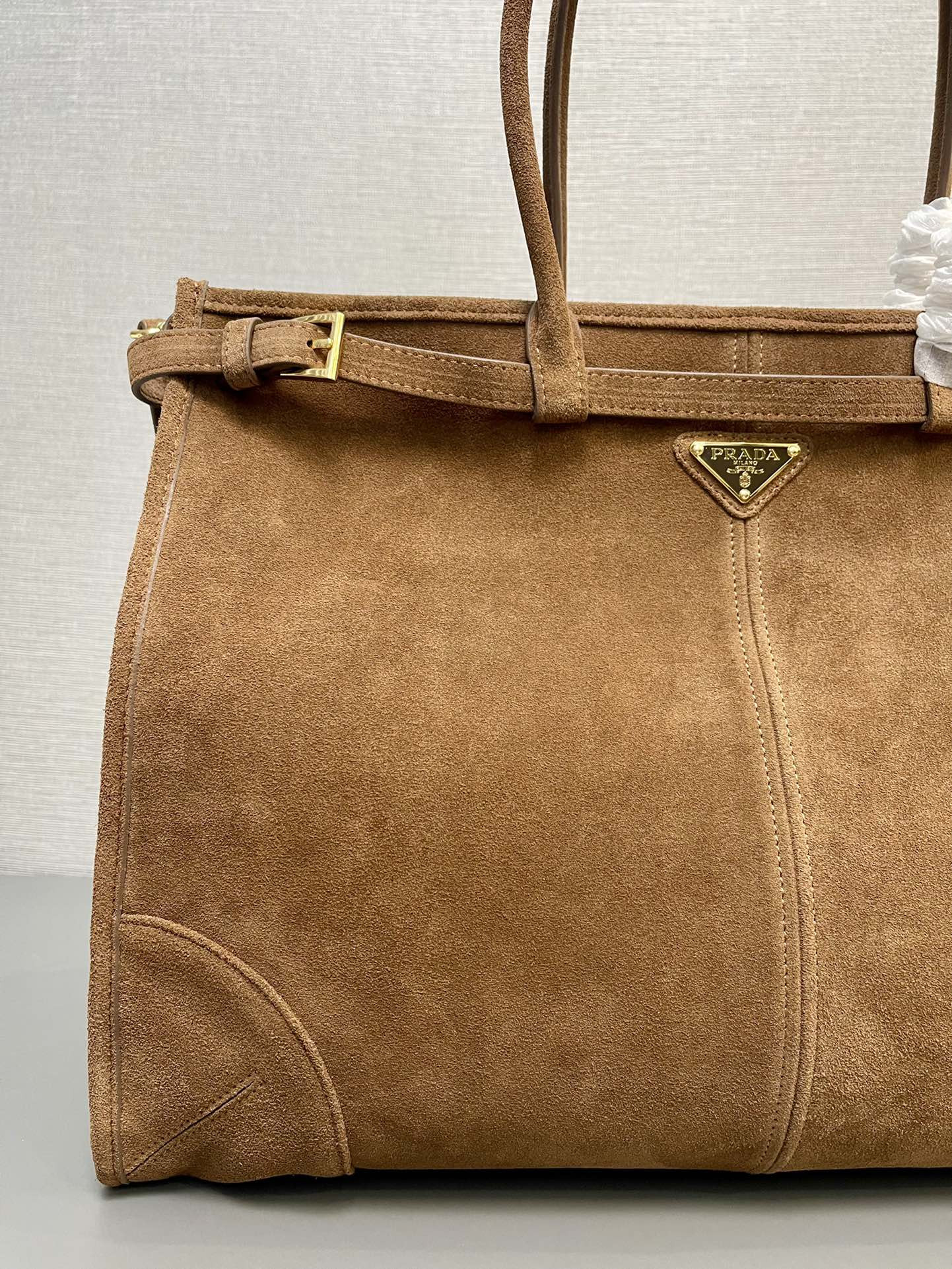 Pra*a Lus Solf 42x30x12cm