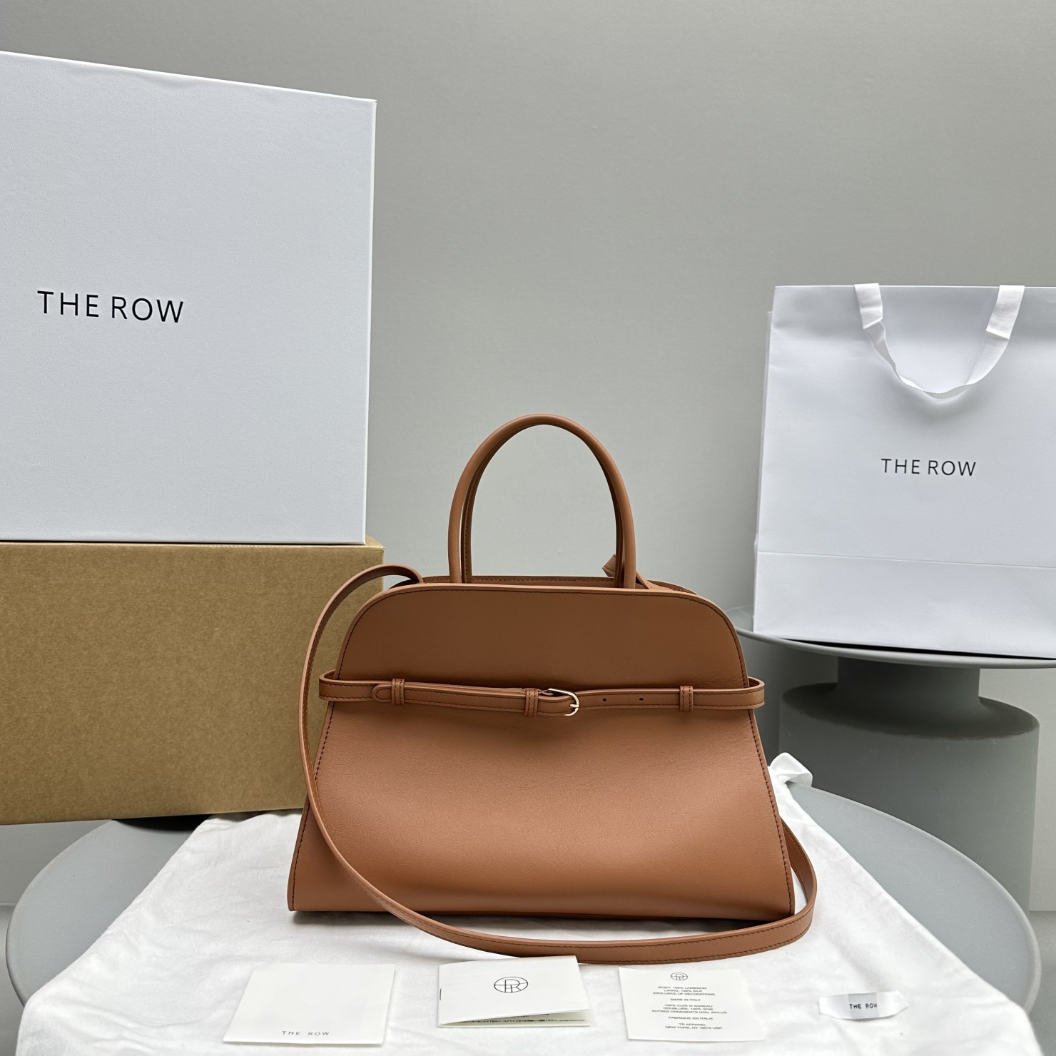 The R0w Margaux belt 12  32x15x25cm