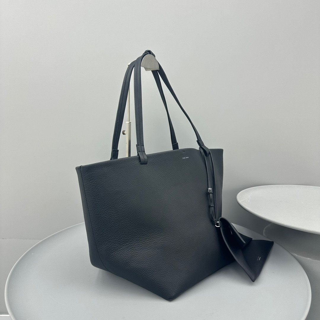 The R0w Park Tote 25x47x29x24cm