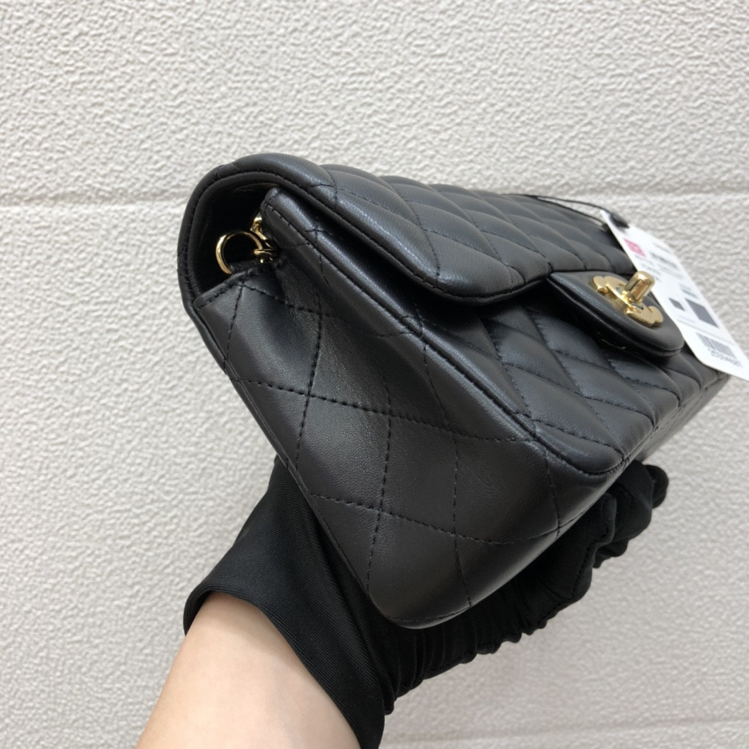 Ch**el MINI FLAP BAG 12 × 20 × 6 cm