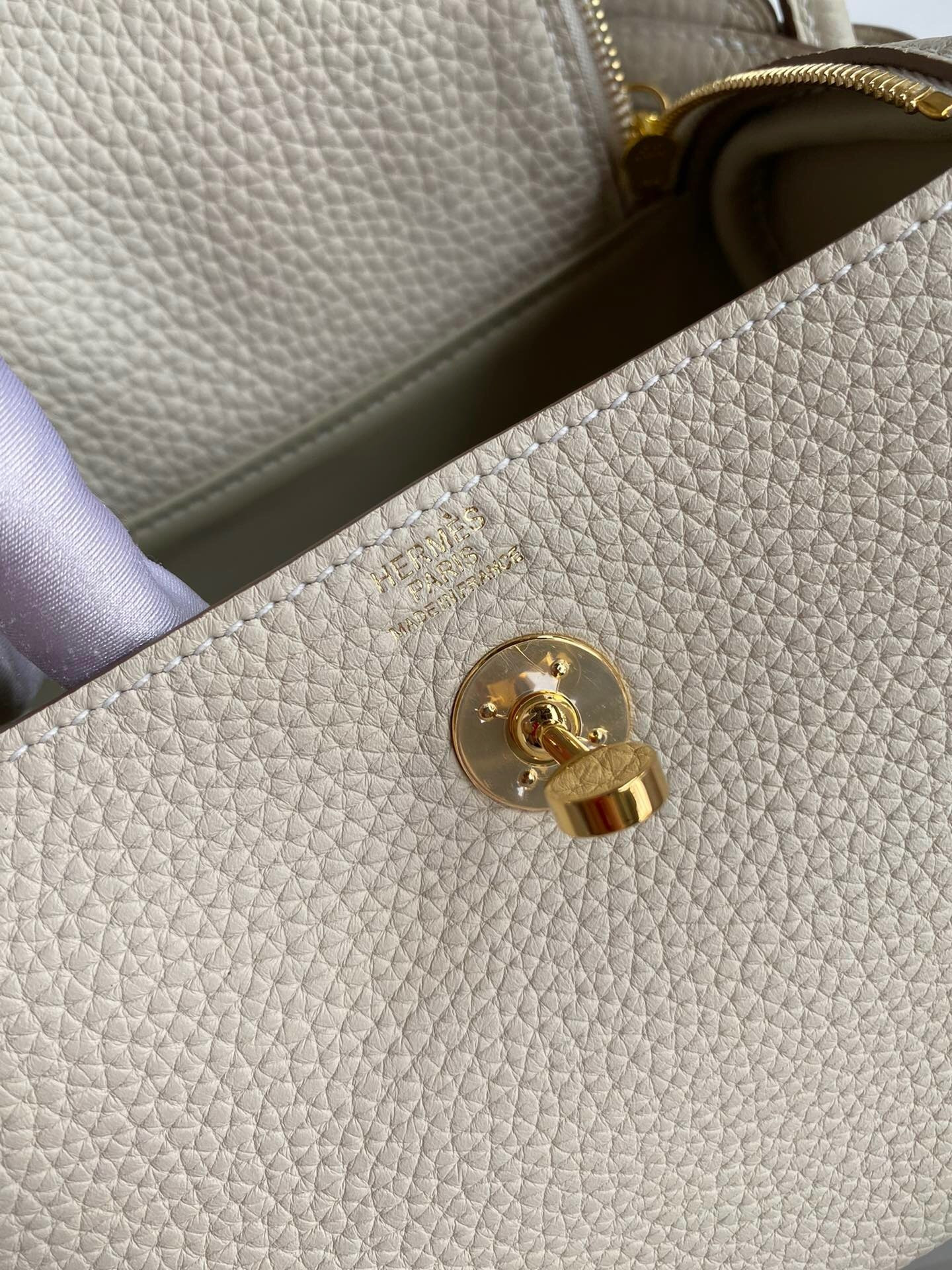 H**me5 Mini lindy 19cm