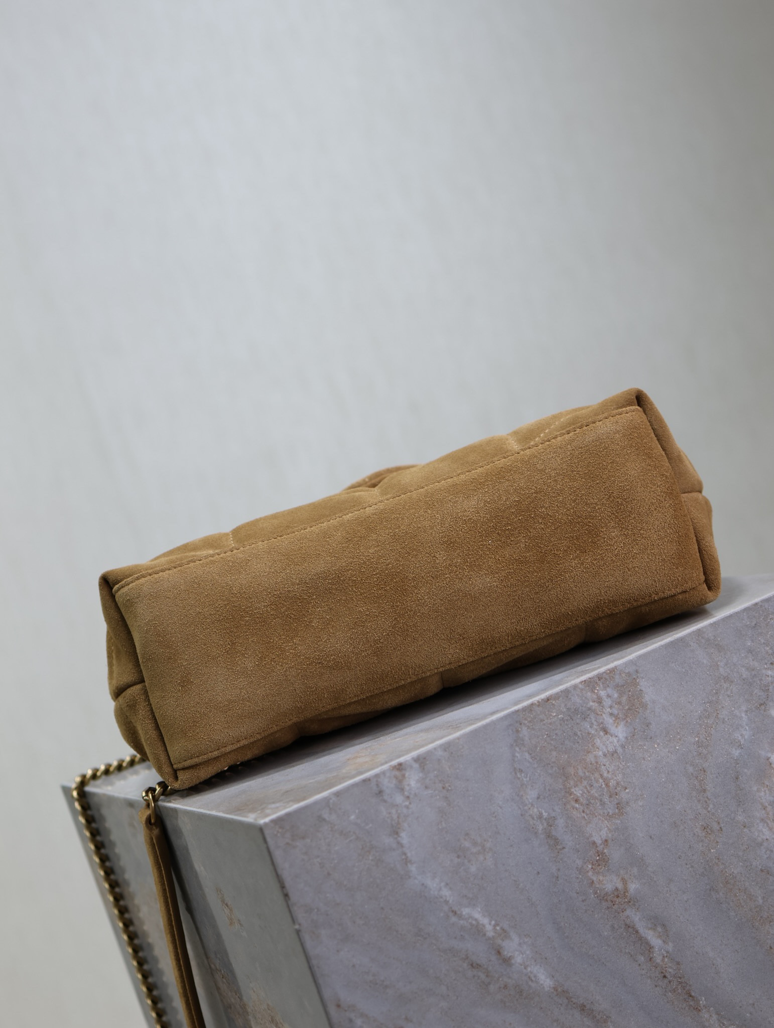 Y51 Loulou Small Puffer (Suede)  29 x 17 x 11cm