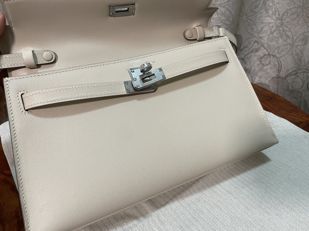 H**me5 Kelly Elan Epsom16x27.8x4cm