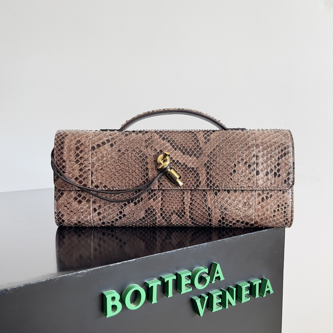 B0tt*ga Ven*ta Andiamo Clutch 31x13x3cm