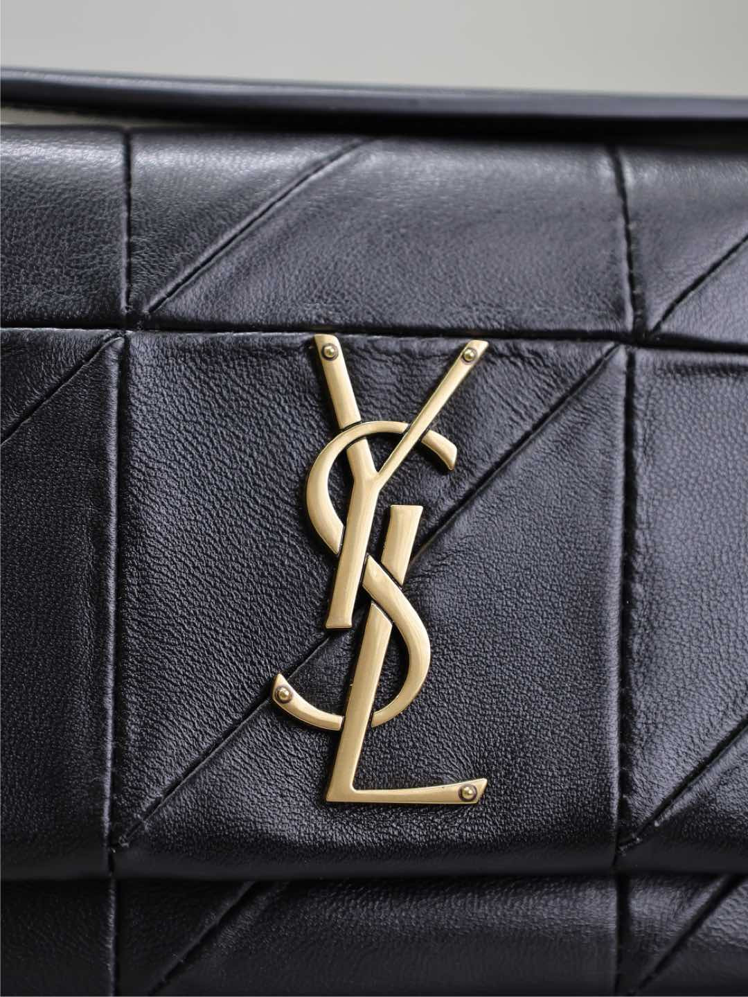 Y51 Jamie 20×12.5×6.5cm