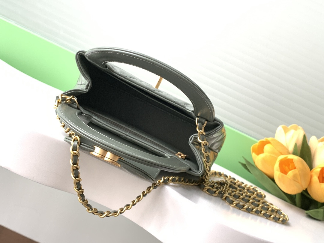 Ch**el 25C Kelly 19x13x7cm