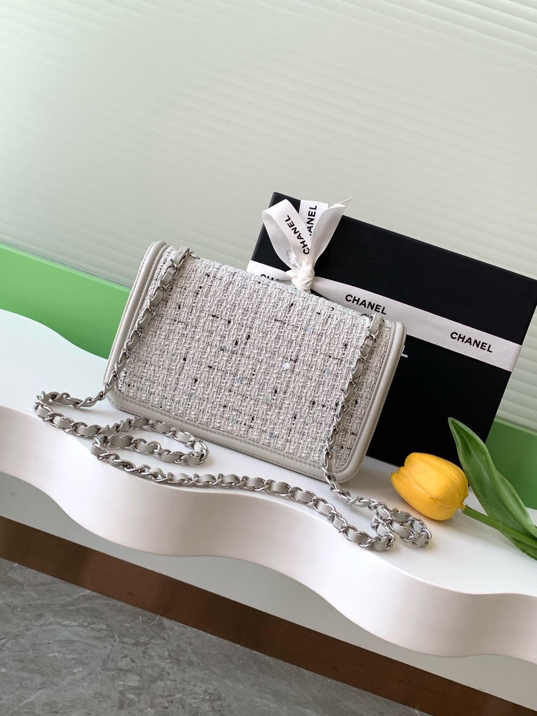 Ch**el Flap Bag 22cm