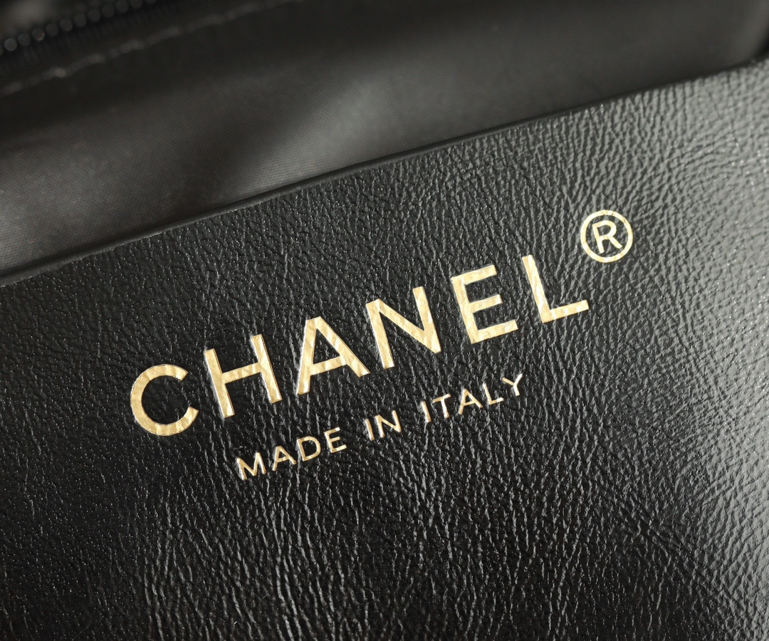 Ch**el Hobo Handbag 20x32x12cm