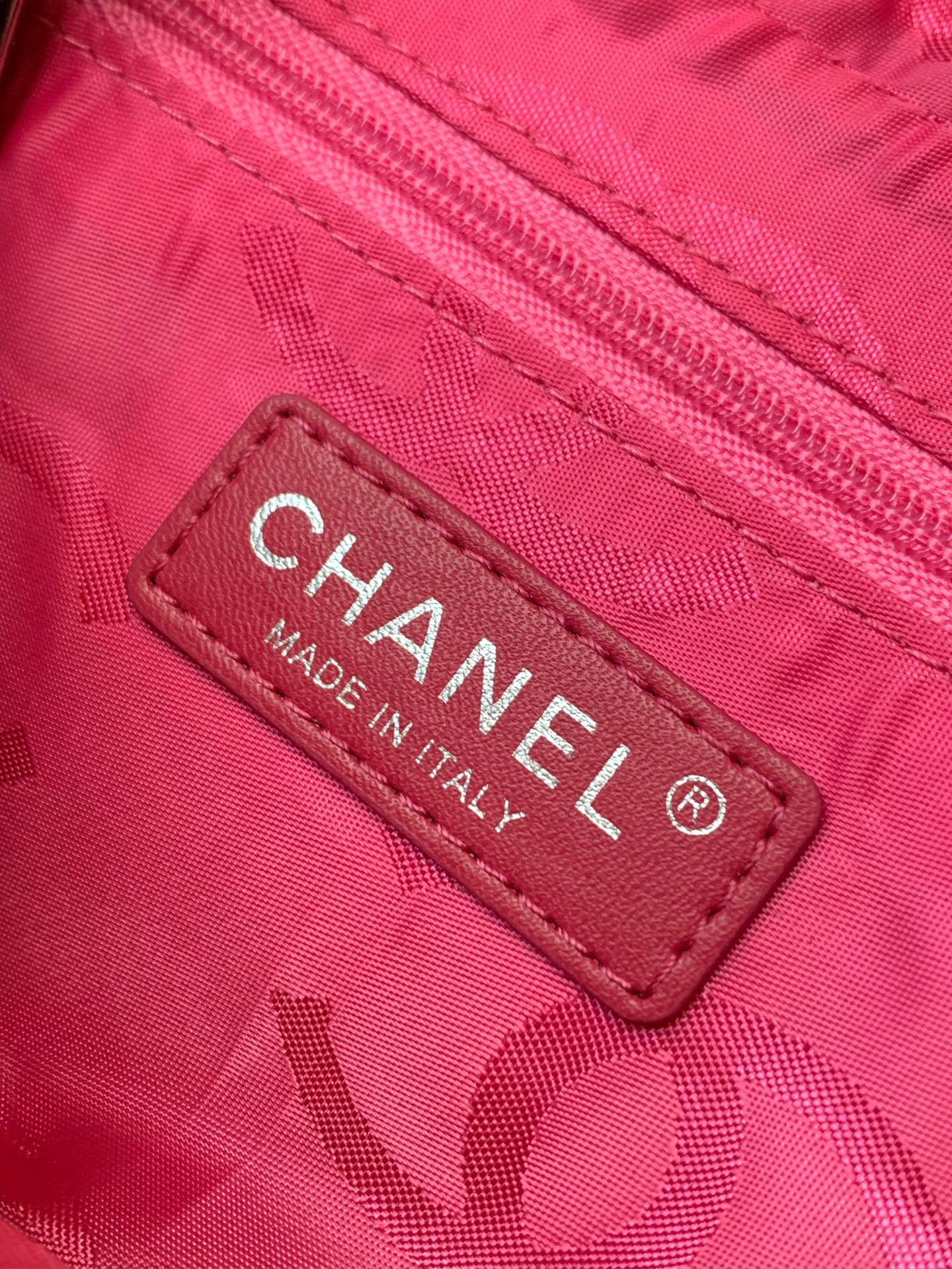 Ch**el Cambon Hobo Bag 20x12x3cm