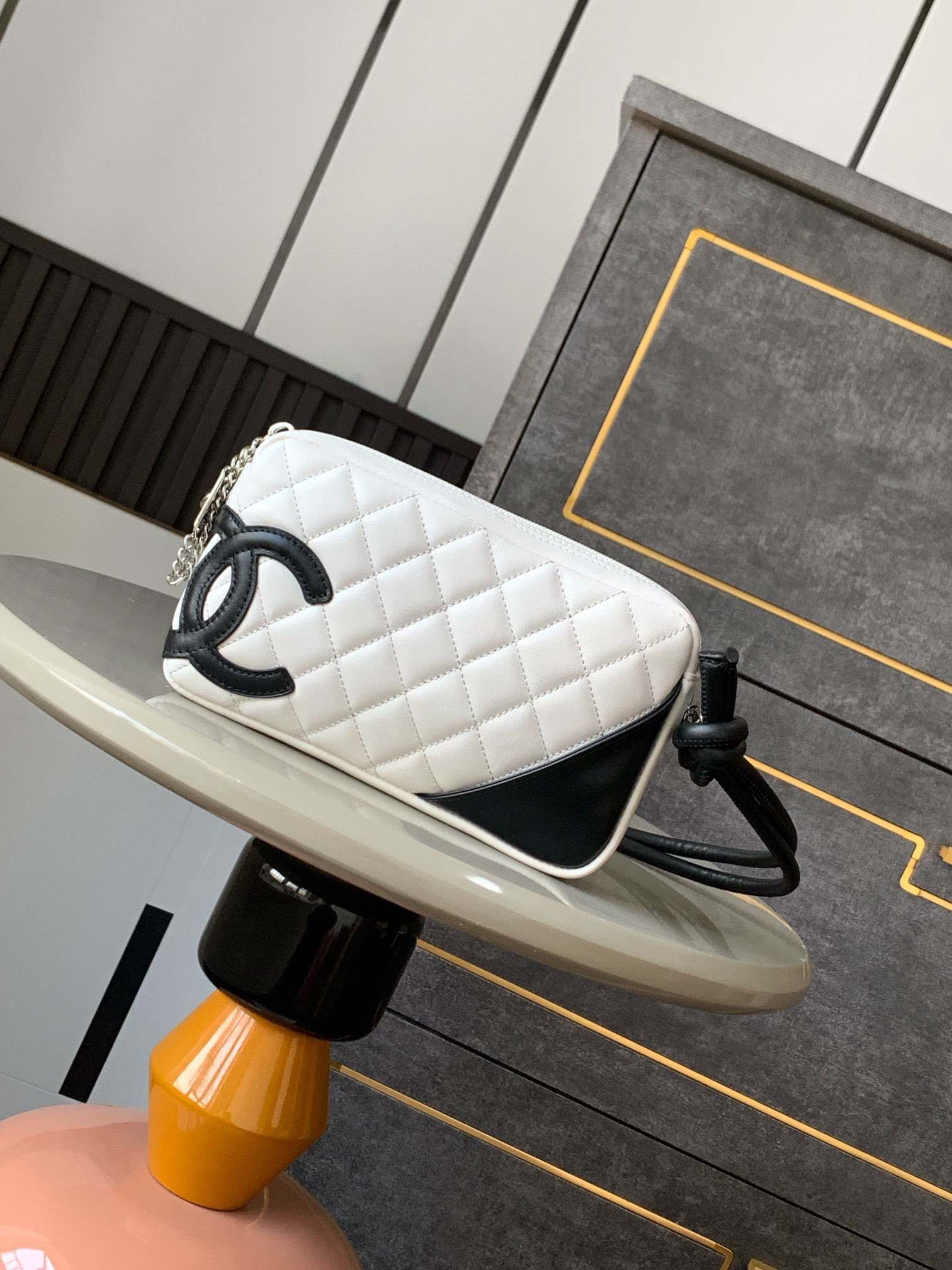 Ch**el Cambon Hobo Bag 20x12x3cm