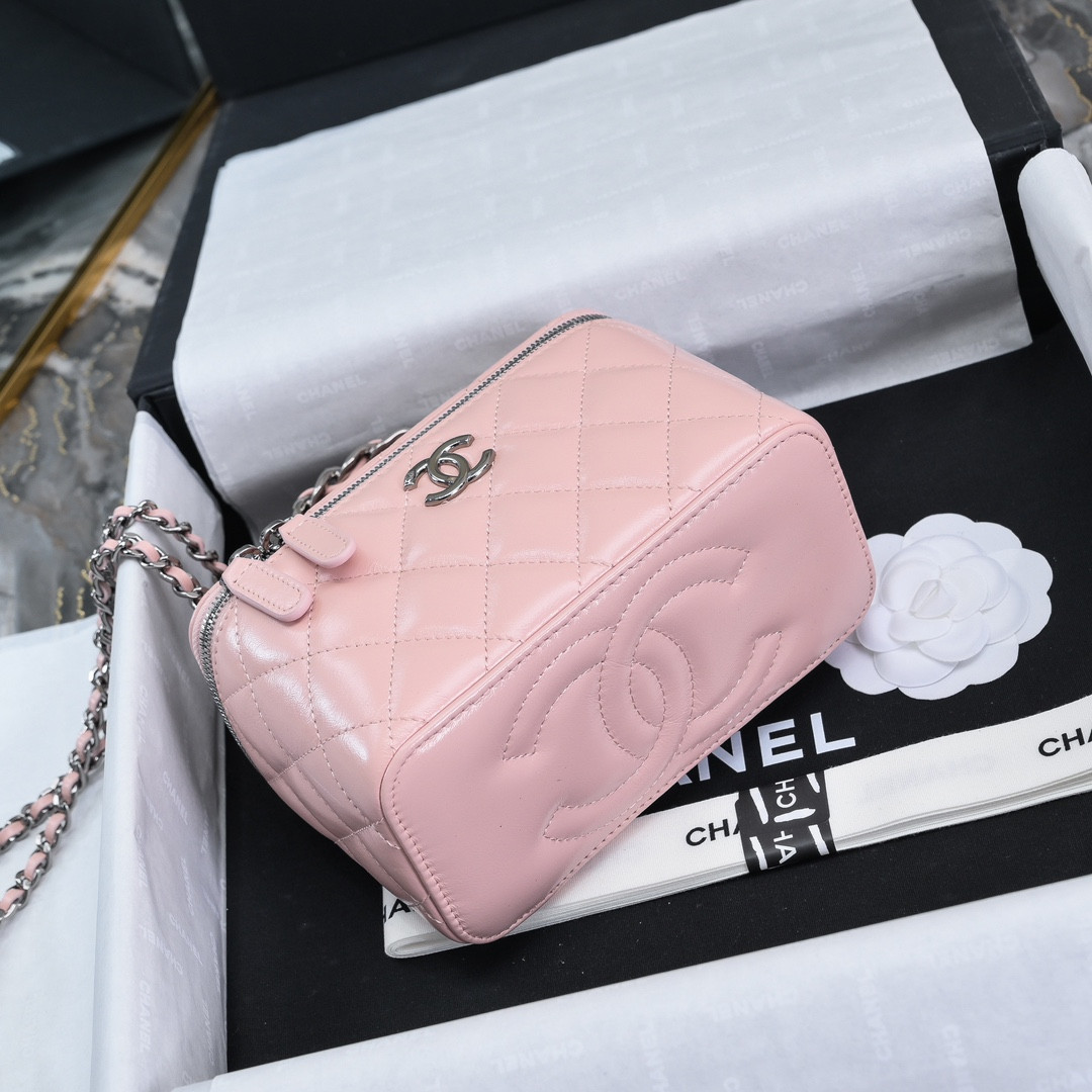 Ch**el Clutch With Chain 17x10x8cm