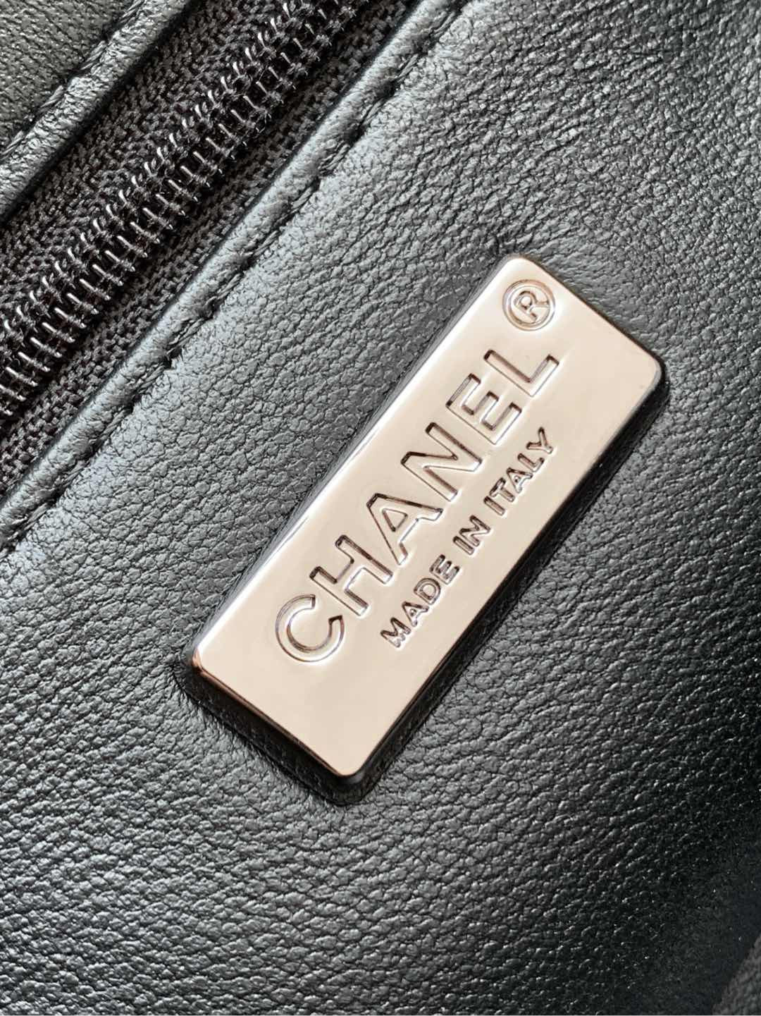 Ch**el Flap Bag 14x21x8cm