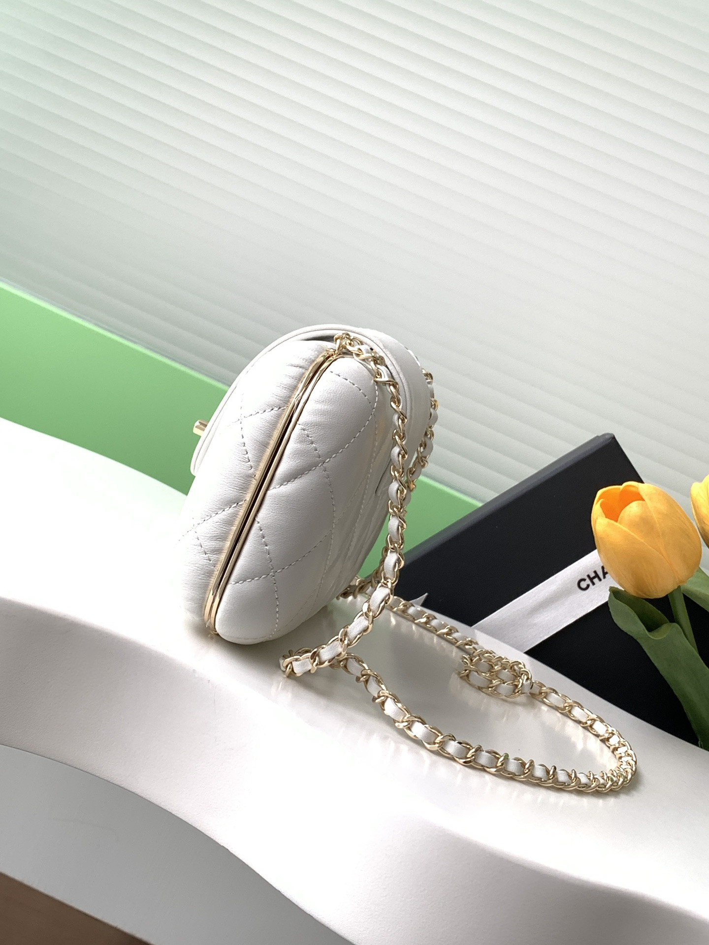 Ch**el Clip Bag 13x18x5cm