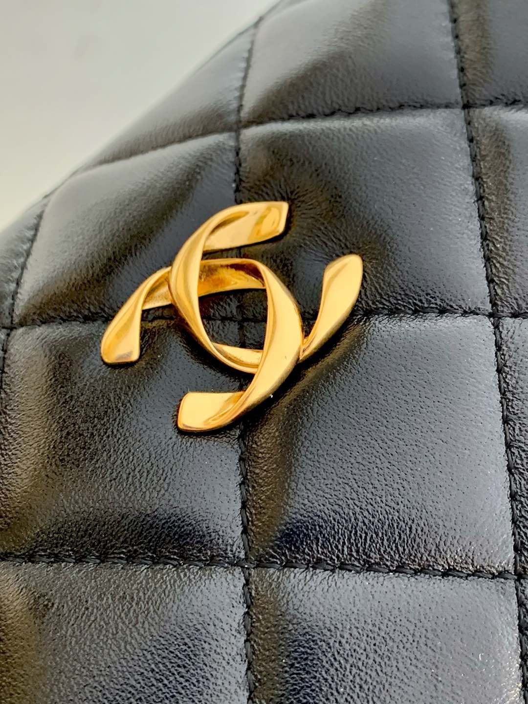 Ch**el Bowling Bag 15x25x11cm