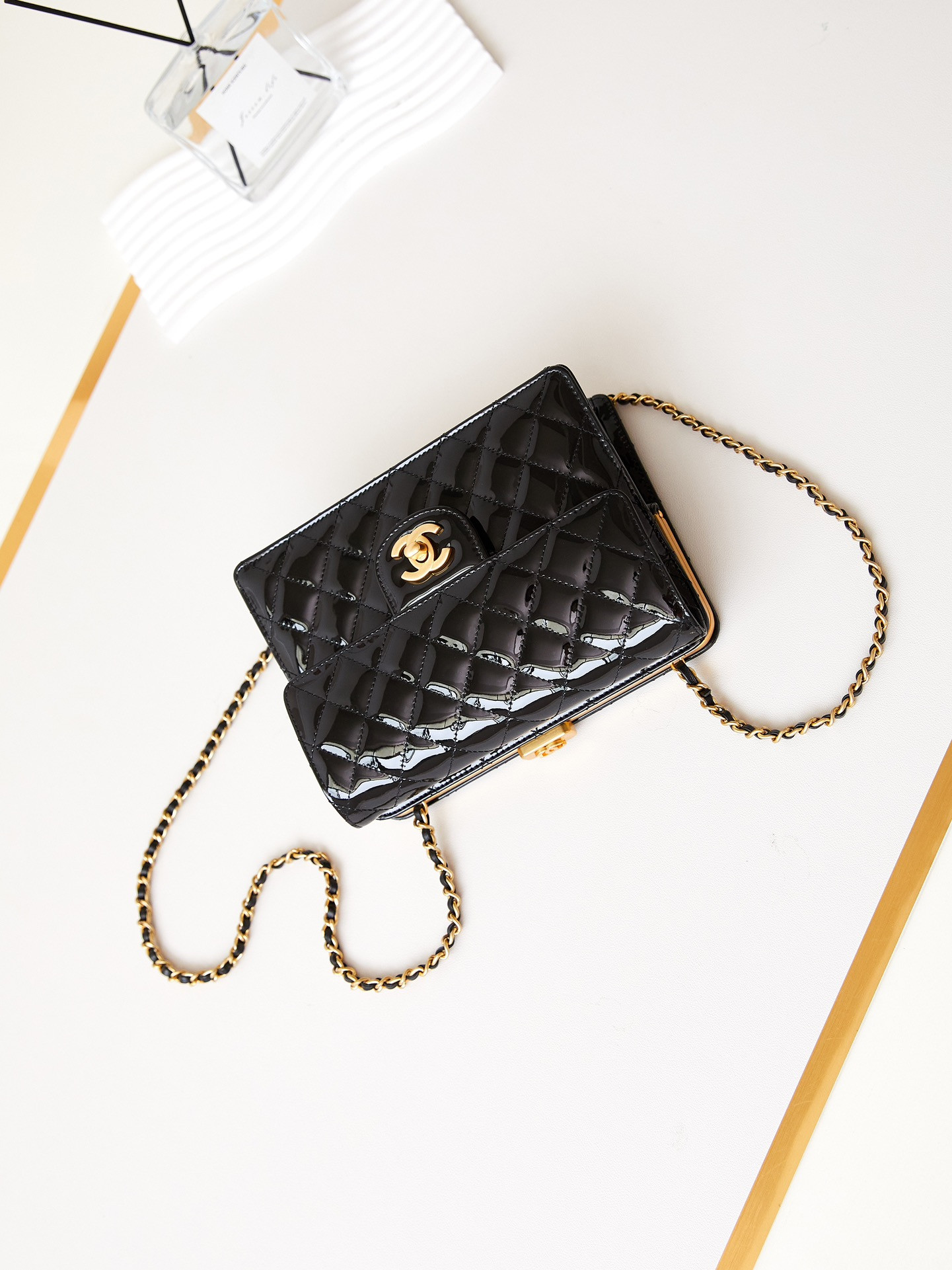 Ch**el 23K Box bag 15.5x20x7.5cm