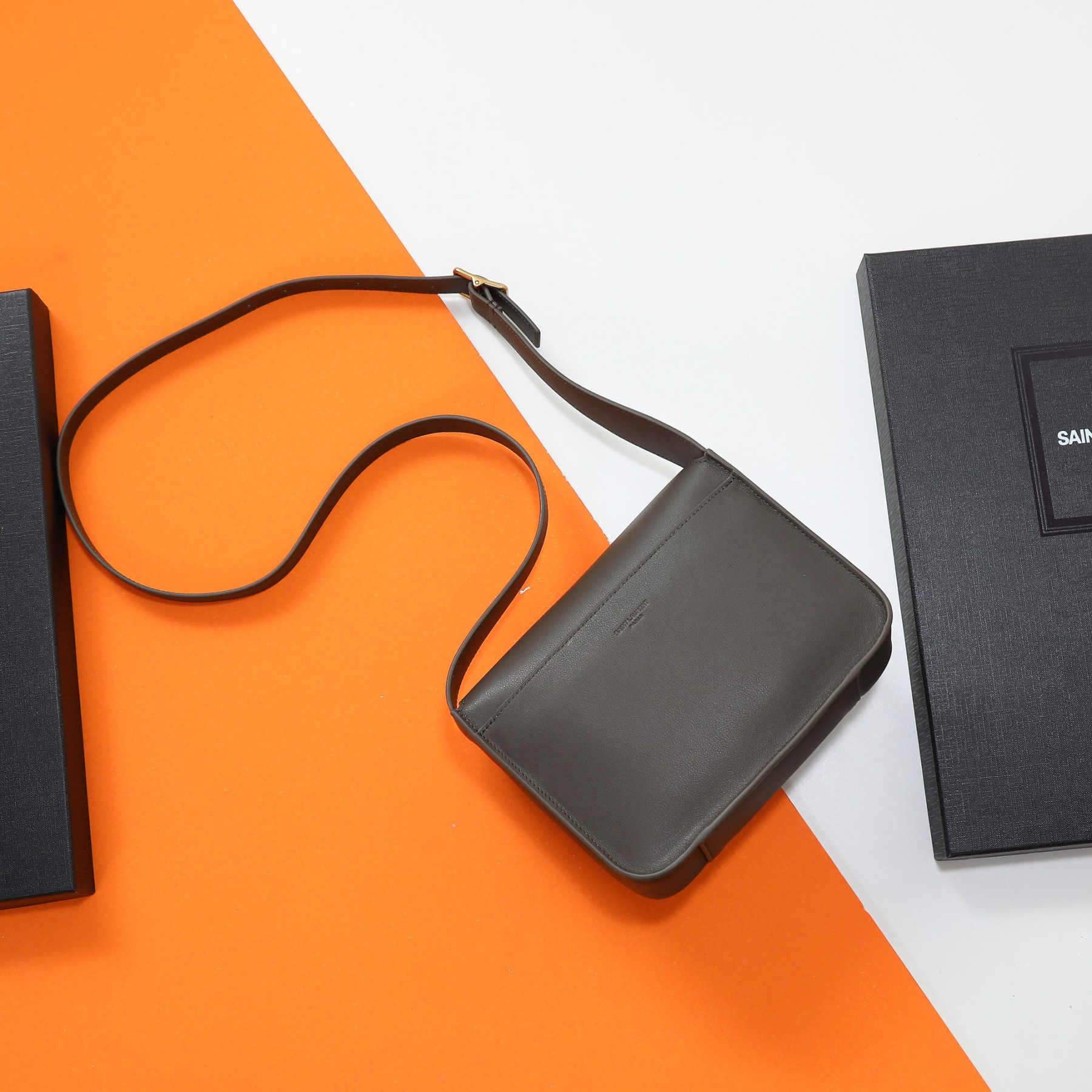 Y51 niki satchel in leather 21.5x16x9cm