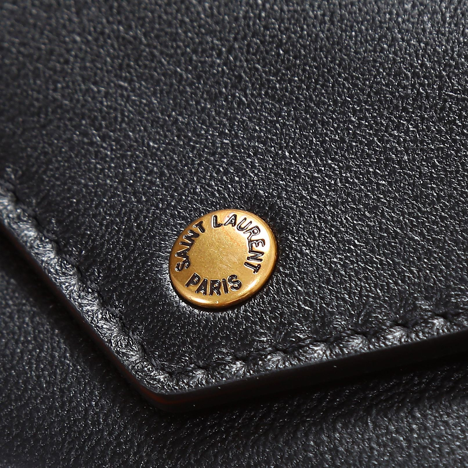 Y51 LOULOU MINI in lambskin 20X12X5cm