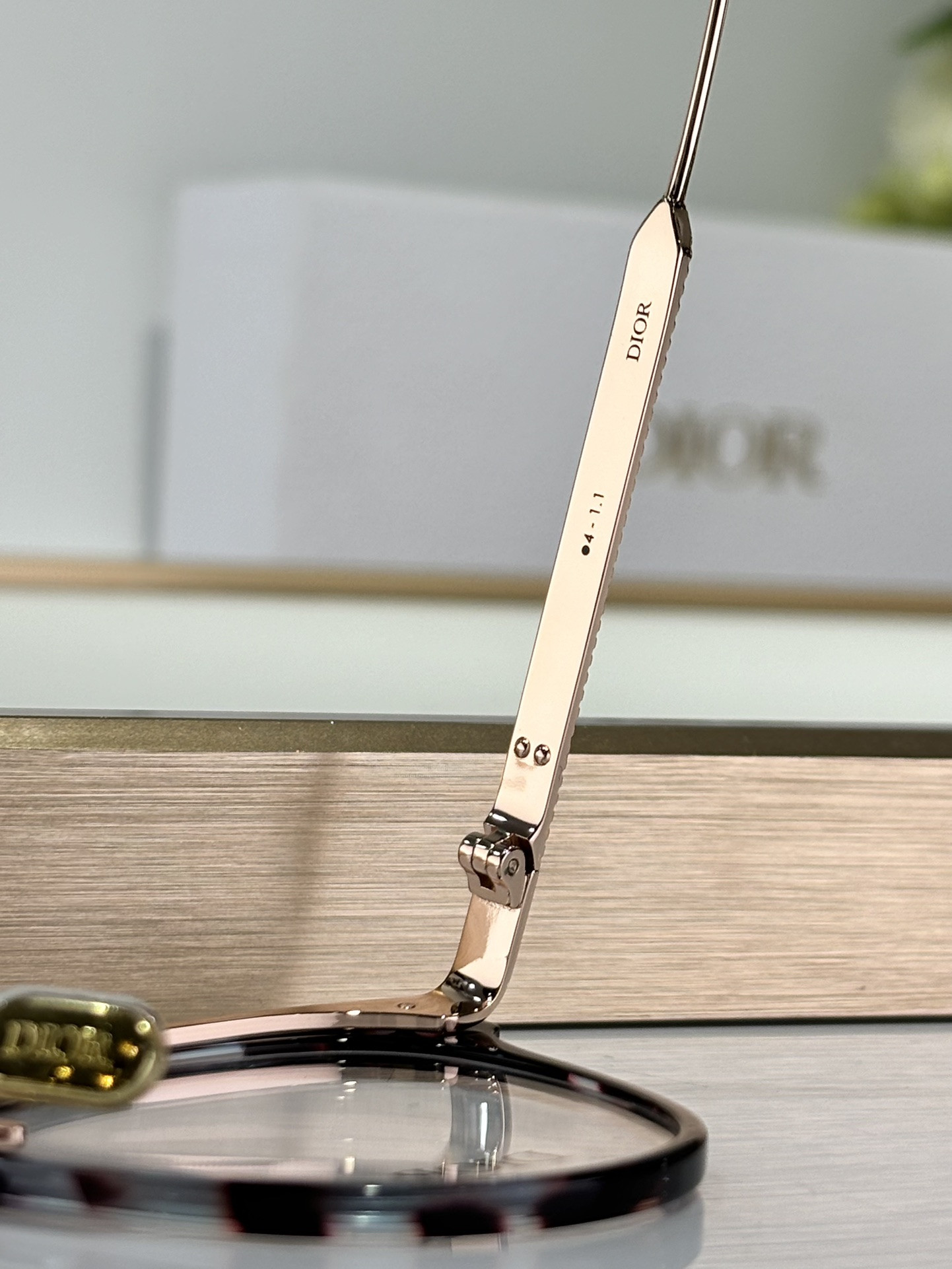 D10r Glasses Mini CD A6L 51-20-145