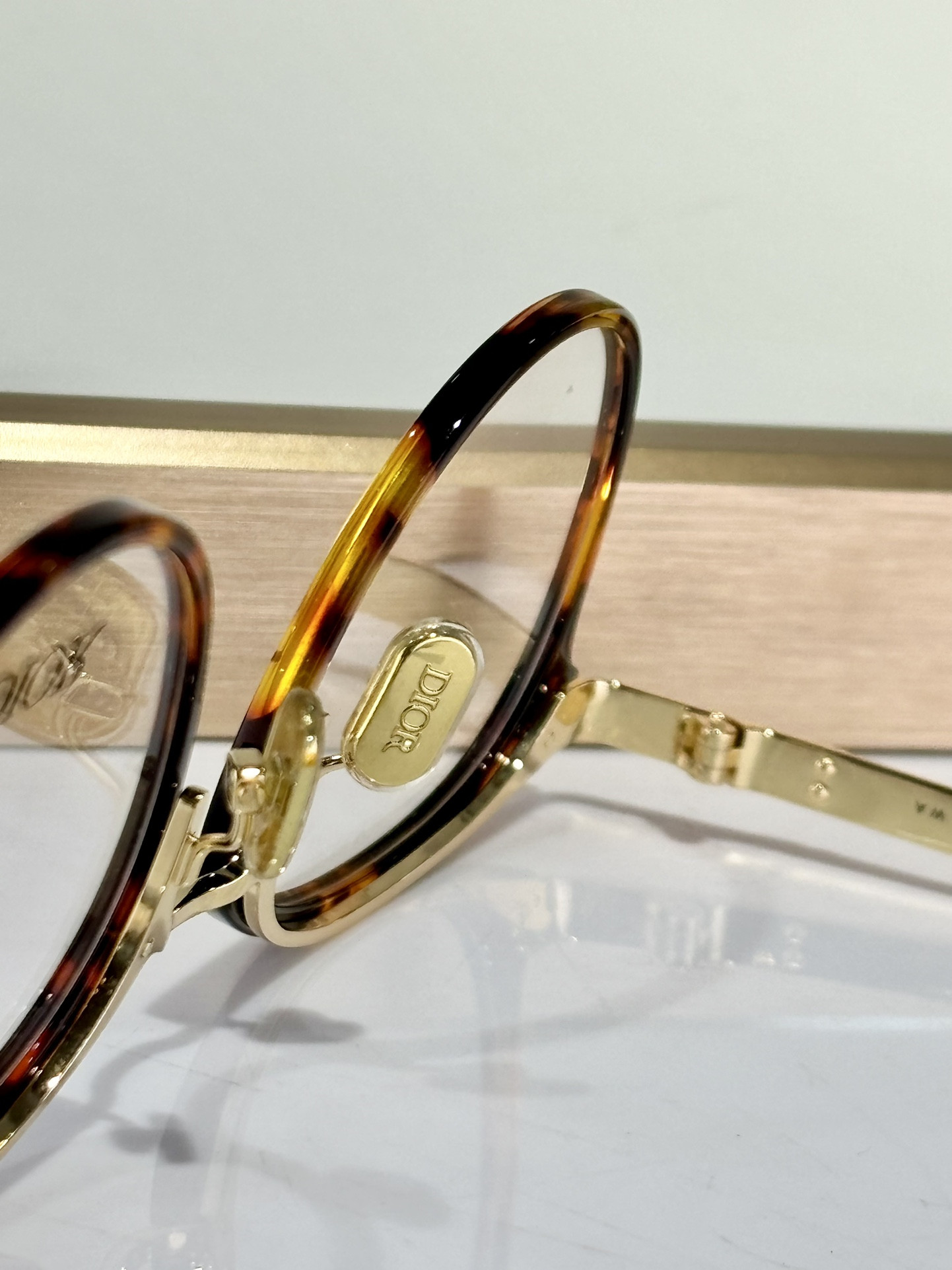 D10r Glasses Mini CD A6L 51-20-145