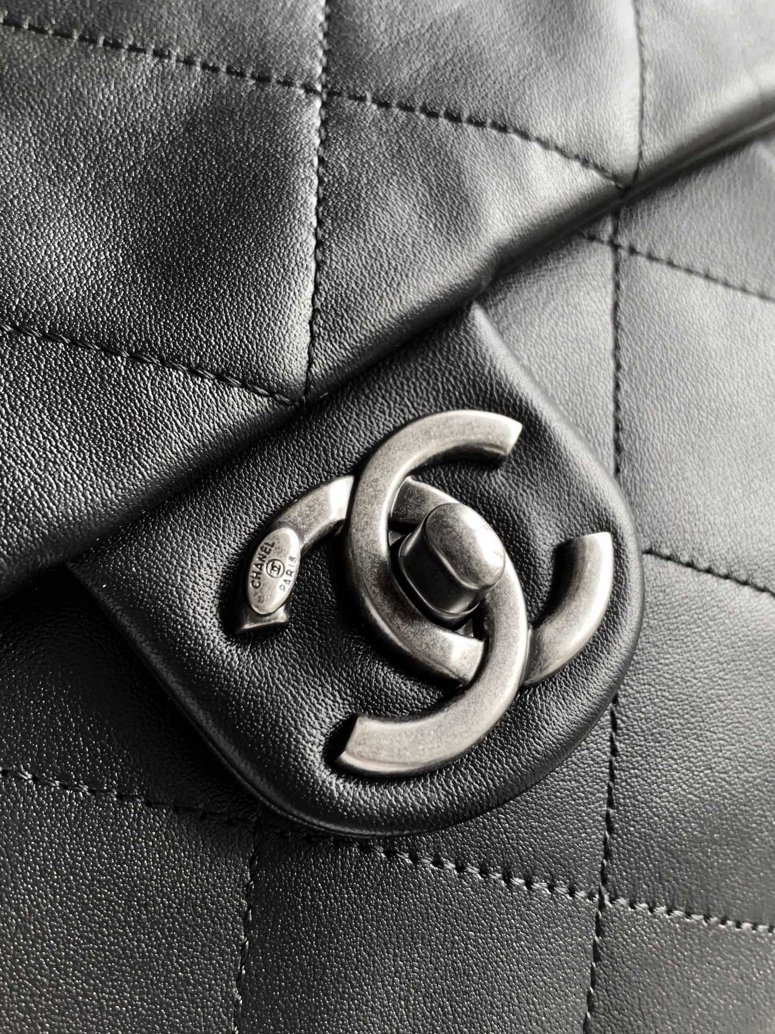 Ch**el Crossbody Bag 26x34x7.5cm