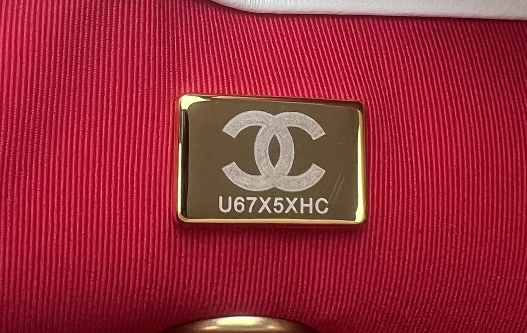 Ch**el FLAP HANDBAG CF 18x13.5x5.5cm