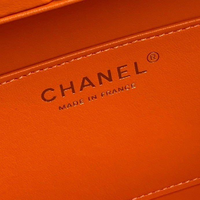 Ch**el Box bag 15x22x7.5cm