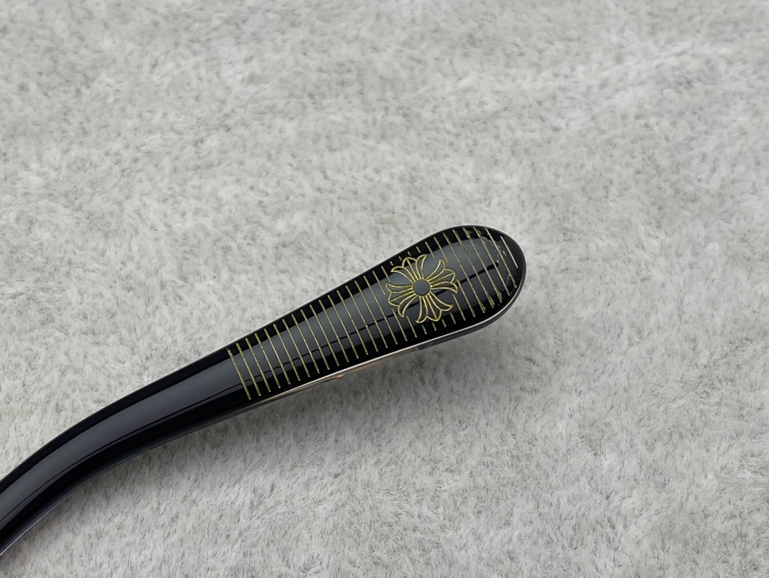 Ch*0me He**ts Glasses BK18KGP 53-21-151