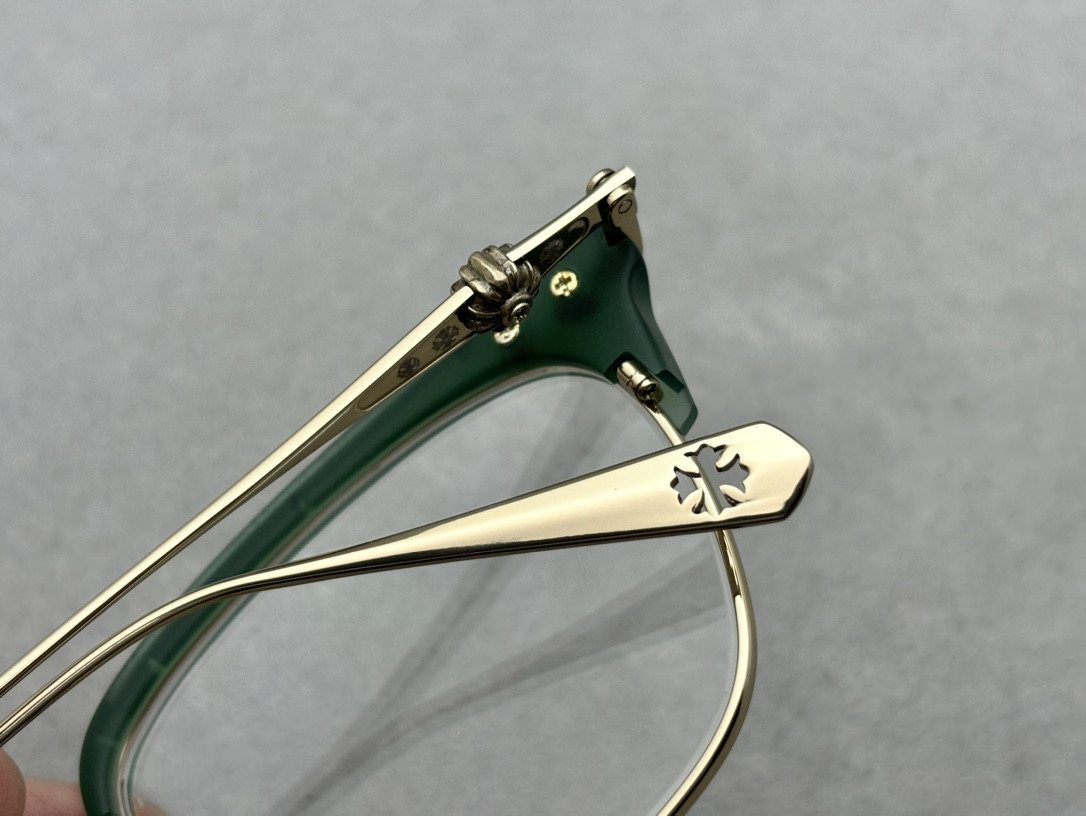 Ch*0me He**ts Glasses MDOLVIGP 52-20-145