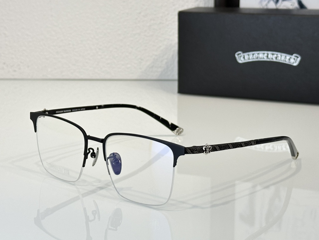 Ch*0me He**ts Glasses CH8258 53-17-148