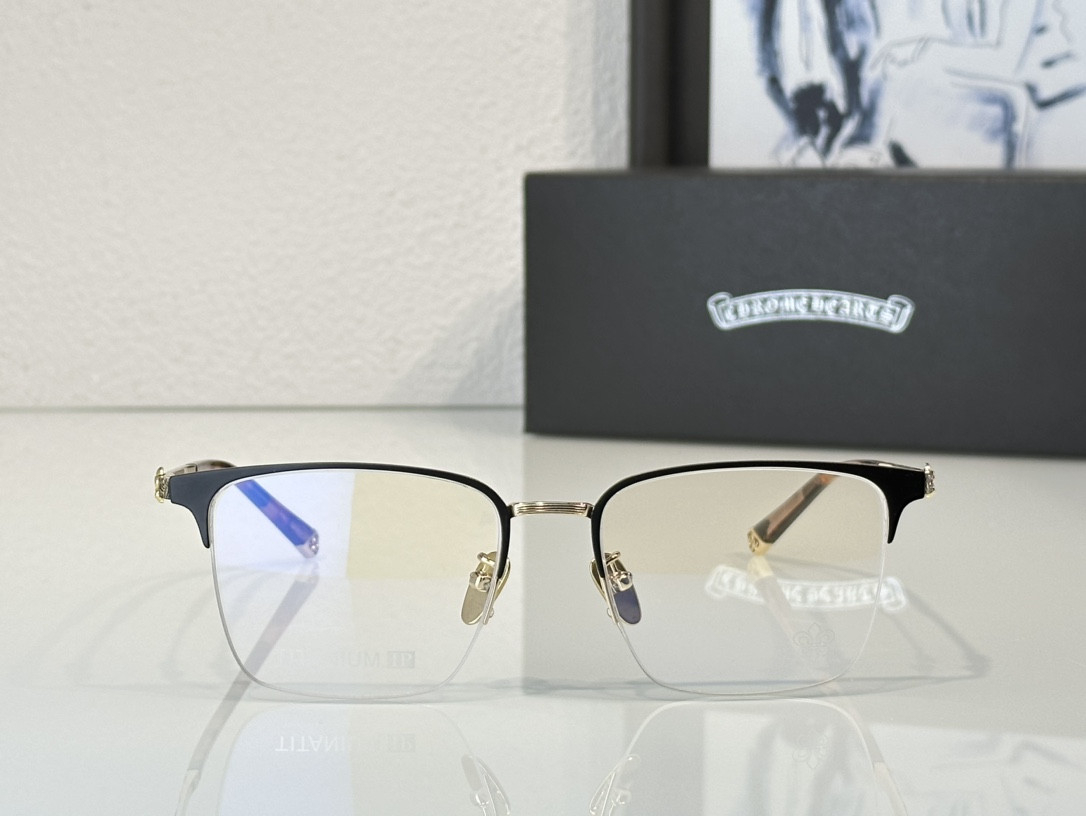 Ch*0me He**ts Glasses CH8258 53-17-148