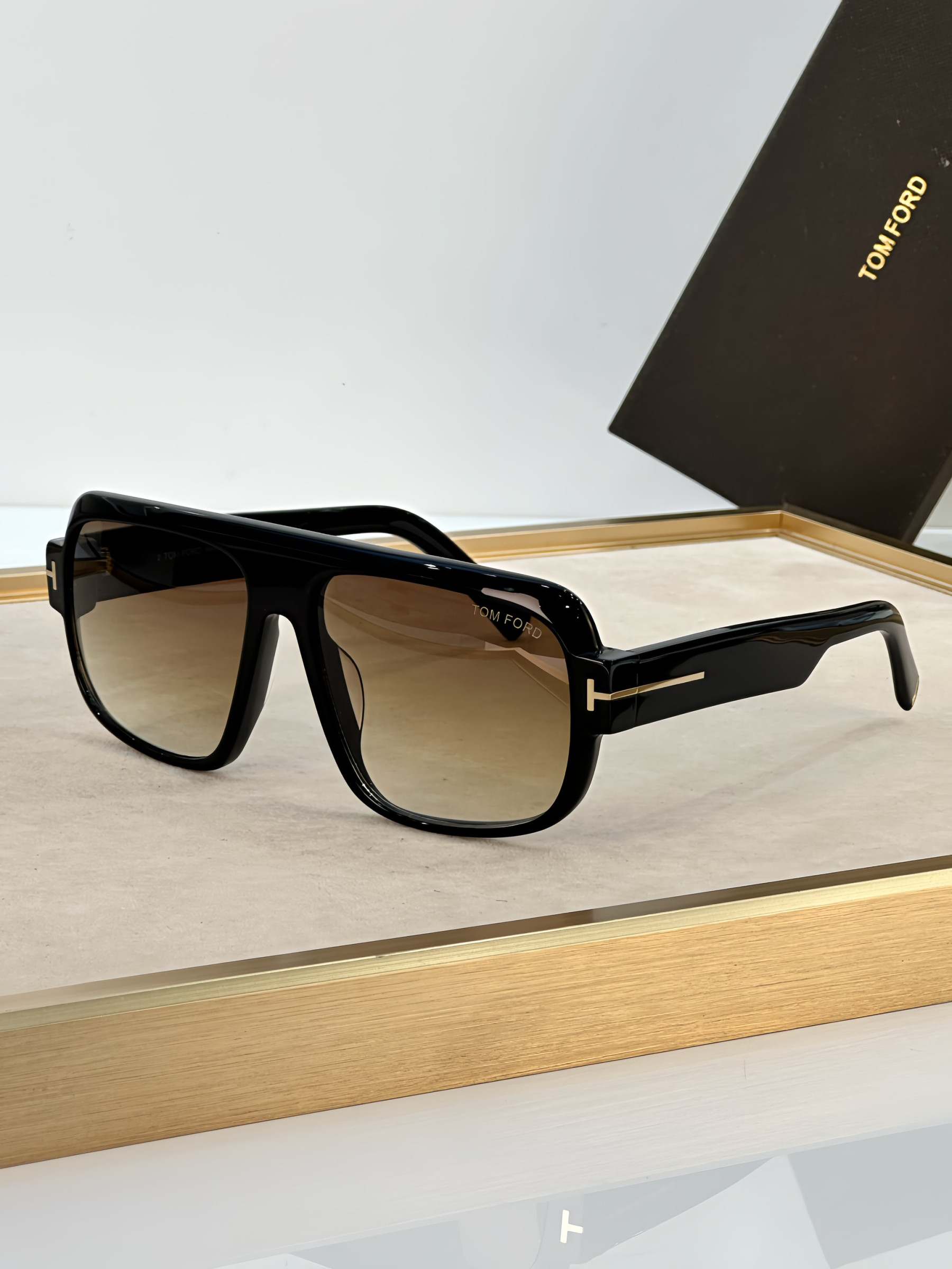 Tom Ford Glasses FT1101 58-15-140