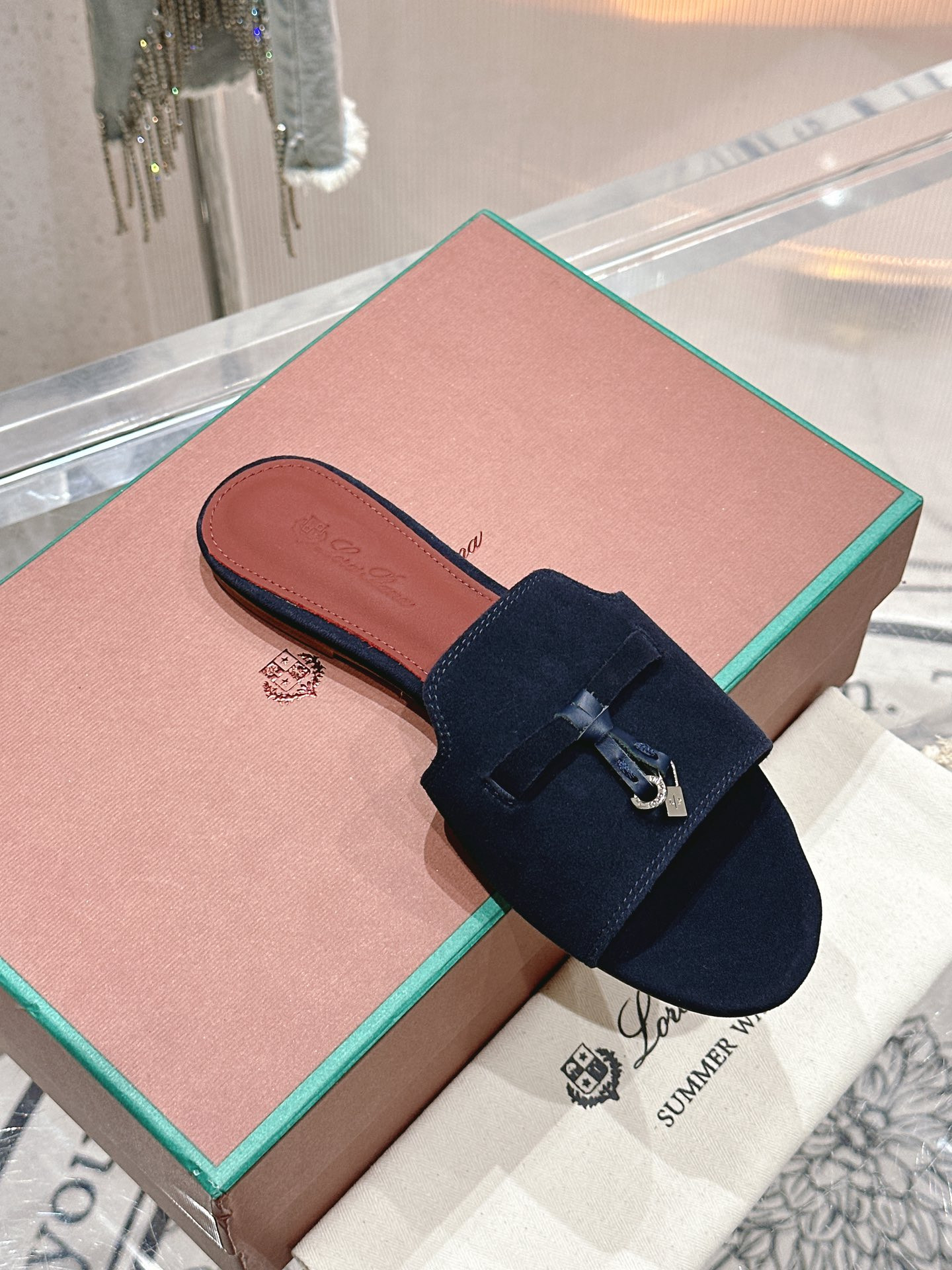 UA L0r0 P1ana Summer Charms Sandal