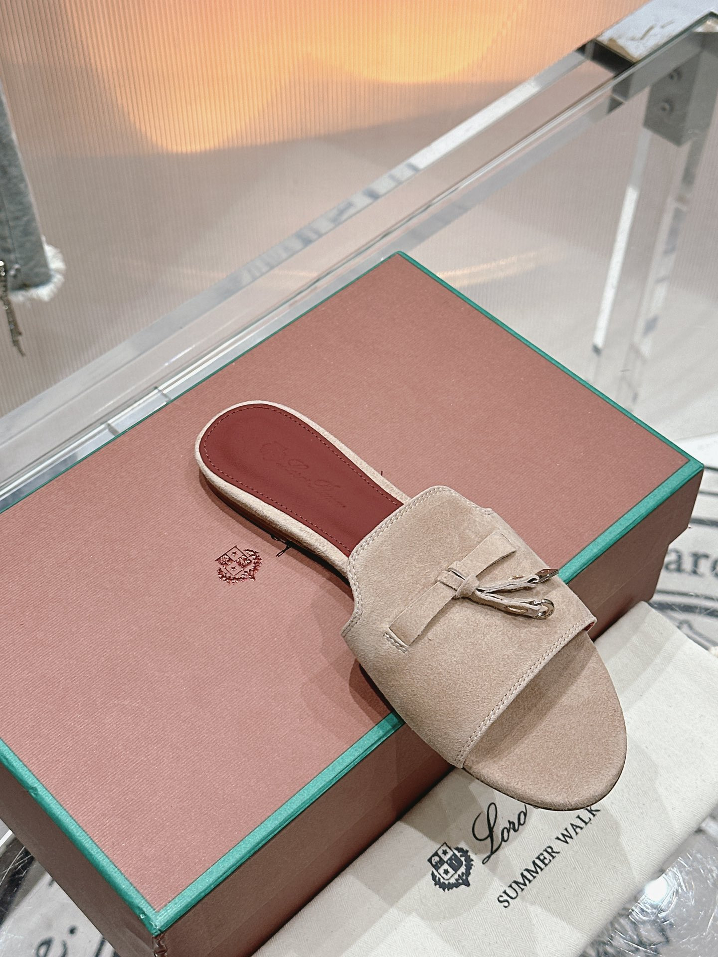 UA L0r0 P1ana Summer Charms Sandal