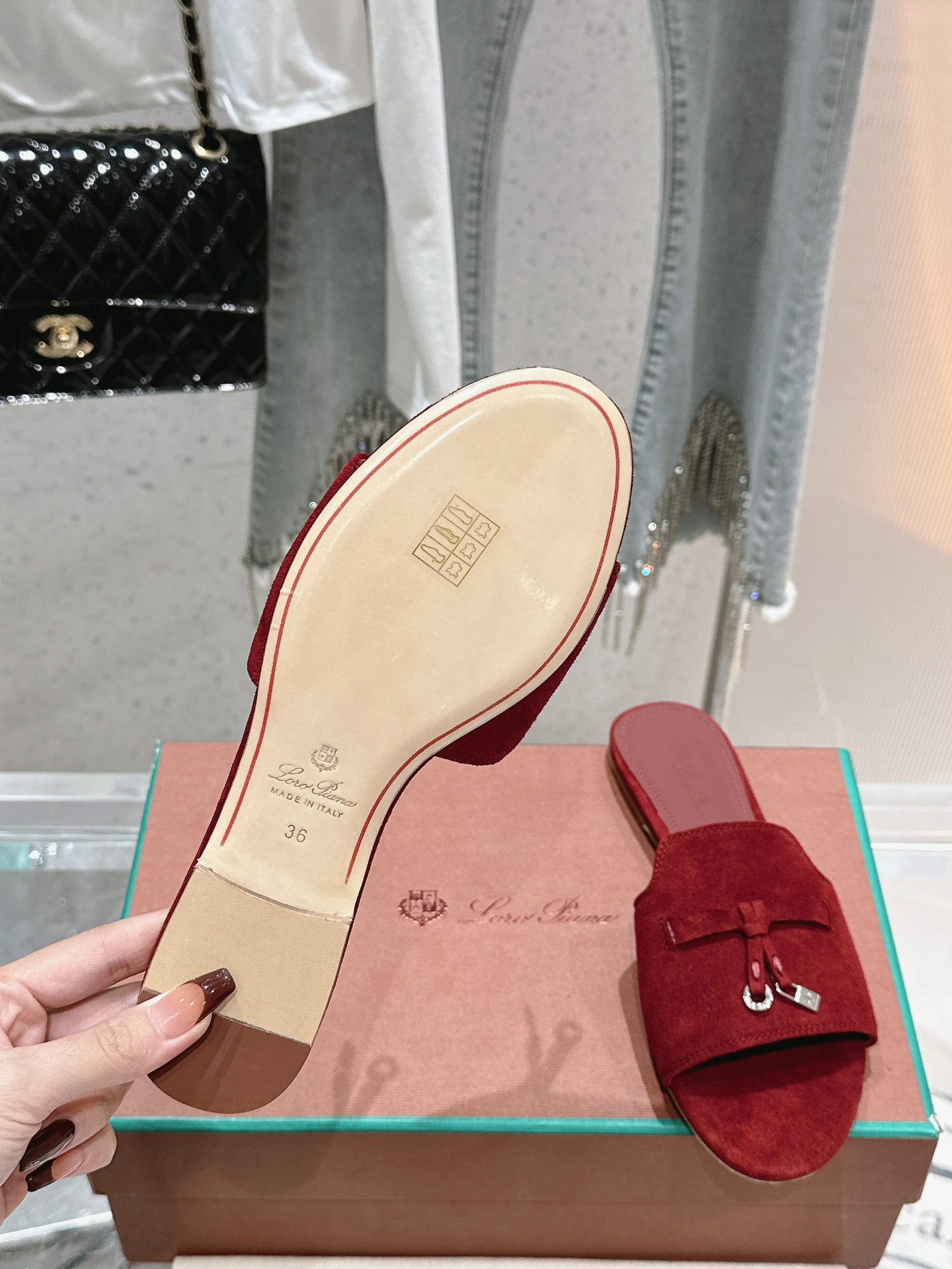 UA L0r0 P1ana Summer Charms Sandal