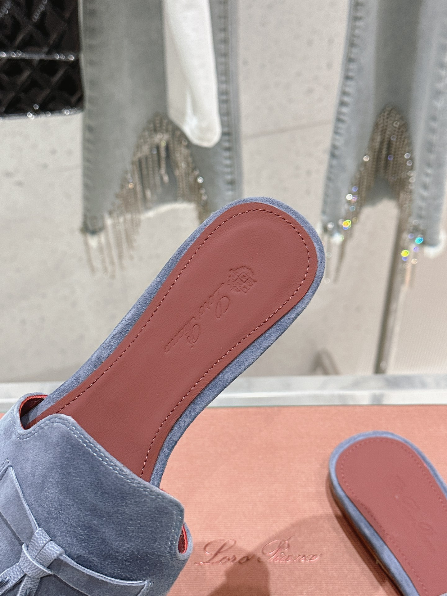 UA L0r0 P1ana Summer Charms Sandal