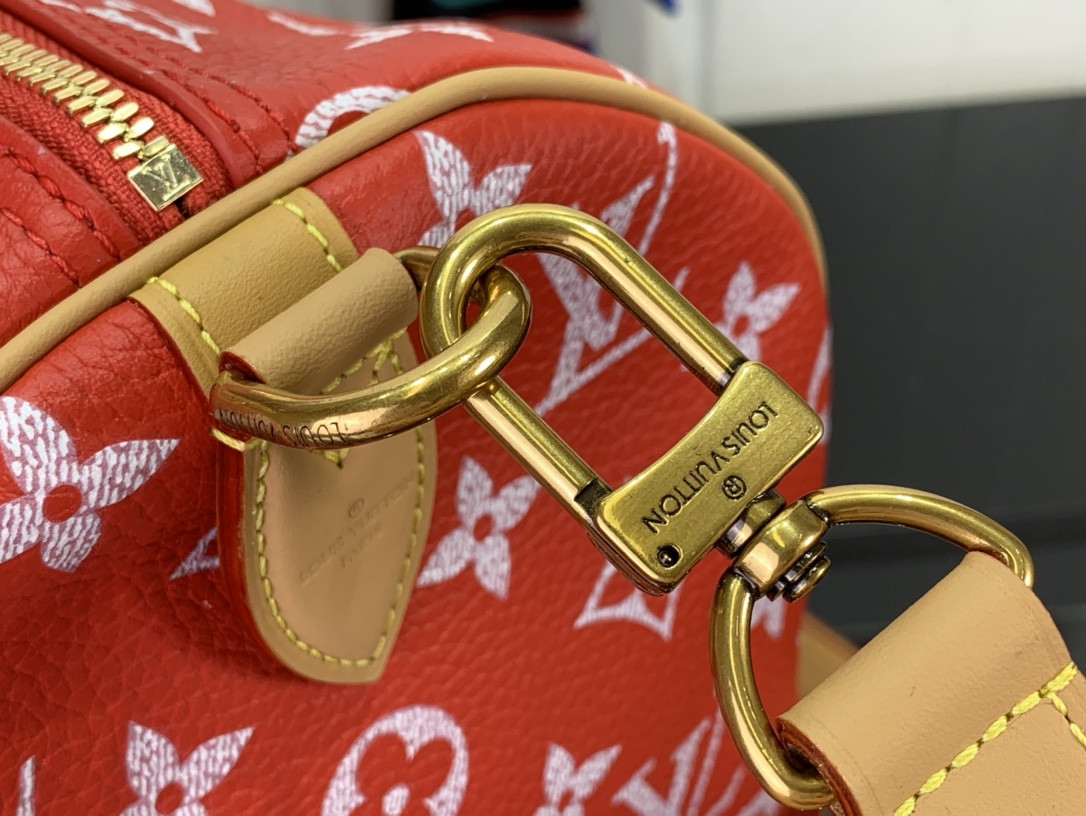 LV Speedy P9 Bandoulière 40 Red M24420 40 x 26 x23cm