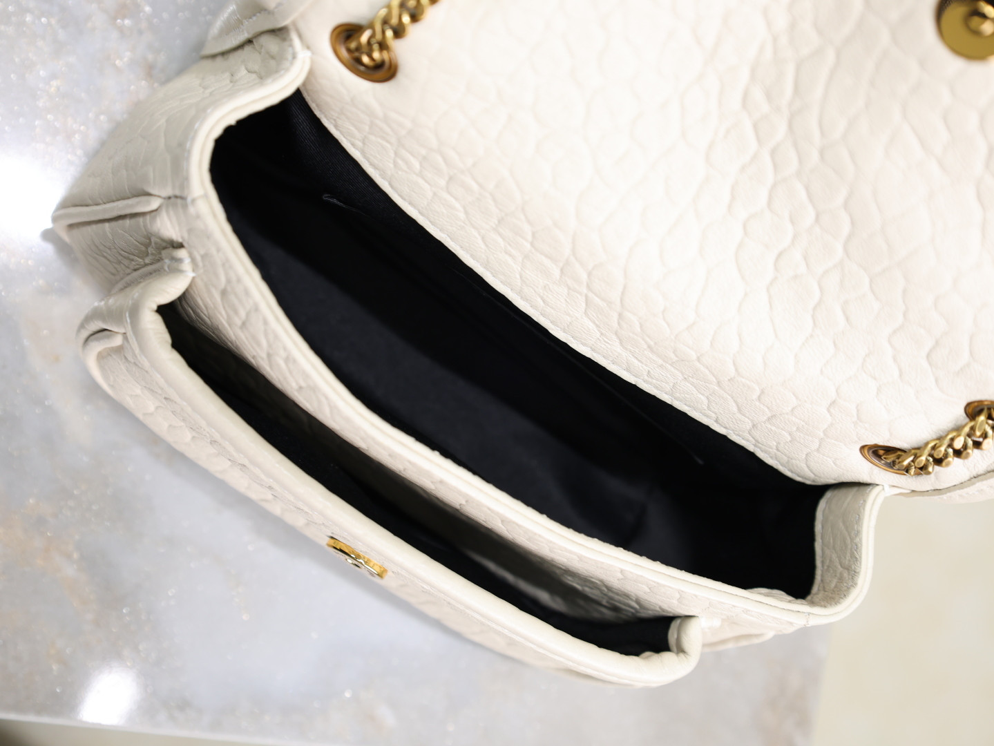 Y51 Niki Mini in grained lambskin 828736 12.5x18x5cm