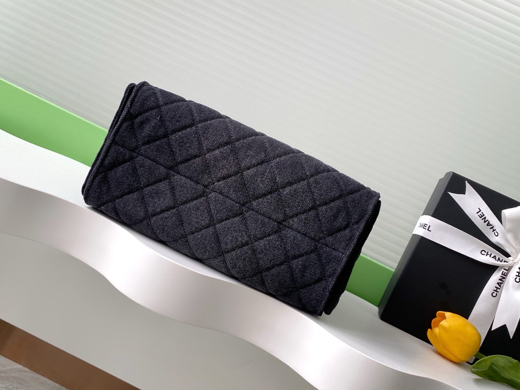 Ch**el 25 small Bucket Hobo handbag AS5293 30x26x14cm