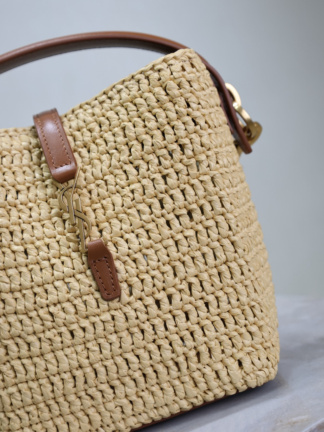 Y51 LE 37 mini (raffia) 15x13x6cm