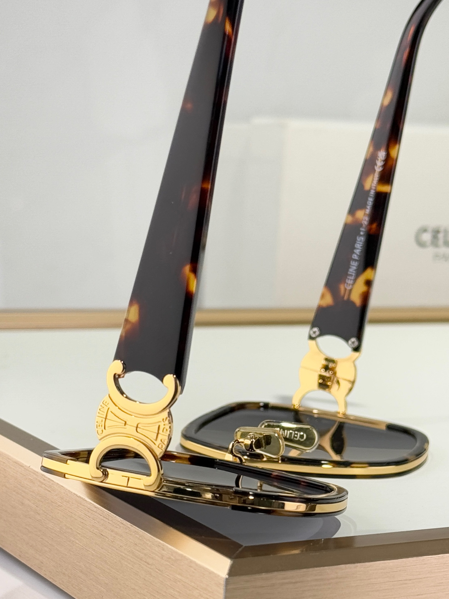 Ce1i*e Glasses CL40250 57-21-145