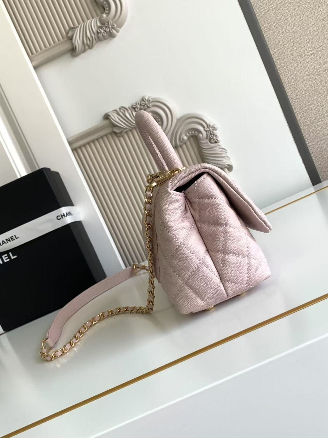 Ch**el Mini Flap Bag with Top Handle Grained Calfskin & Gold-Tone Metal AS2215 13x19x9cm