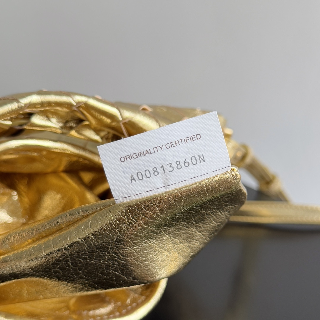 B0tt*ga Ven*ta Mini Hop 25.5x14.5x11cm