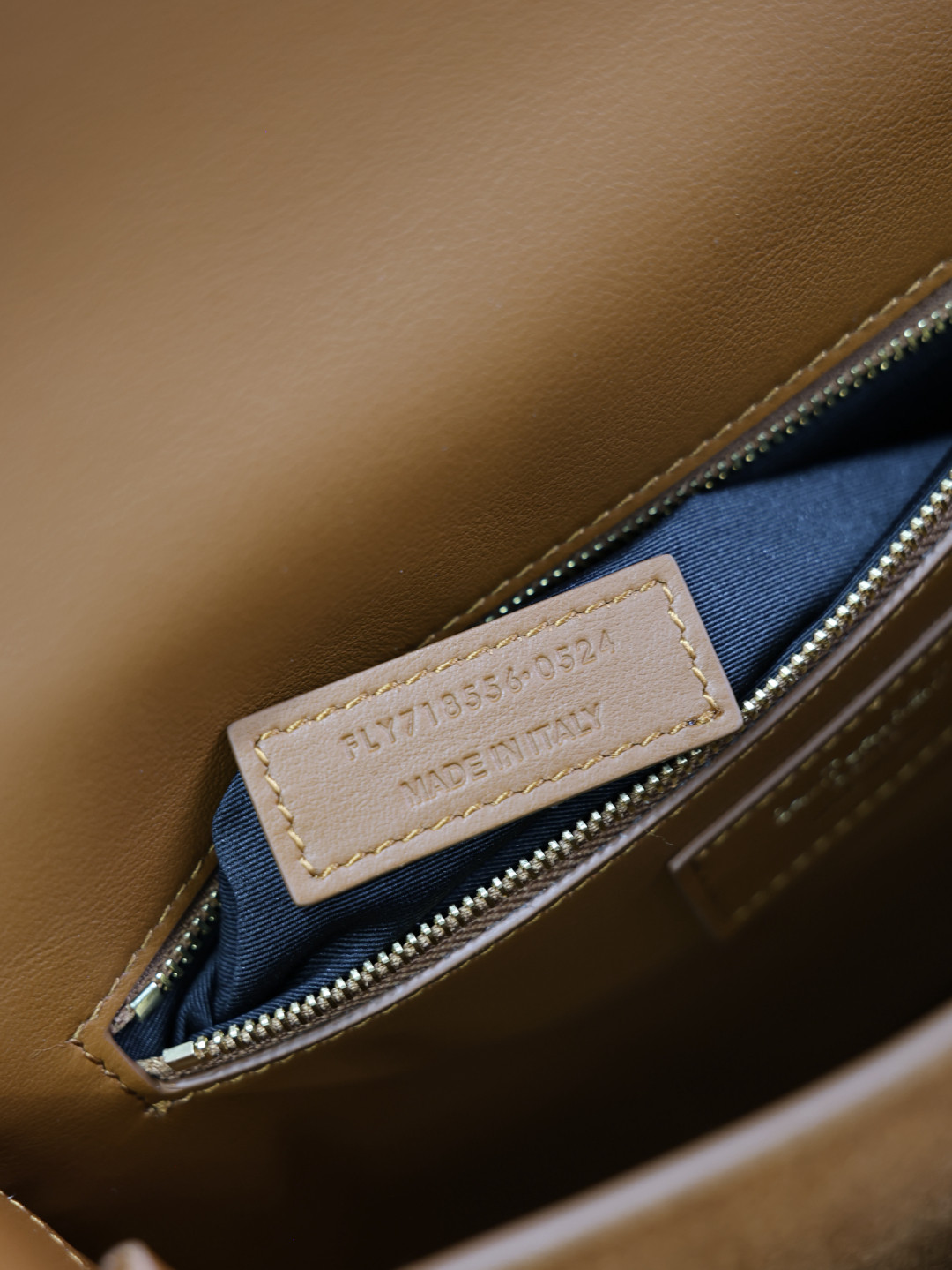 Y51 NIKI satchel in suede 21.5x16x9cm