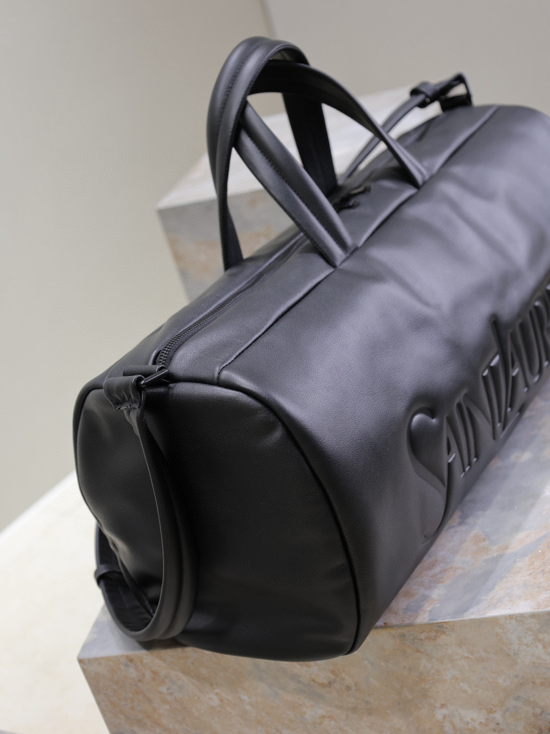 Y51 Sa1nt Lau*nt duffle in lambskin 53x24x22cm