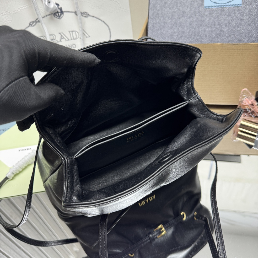 Pra*a Slouchy Lambskin Leather Shoulder Bag 25x18.5x11.5cm