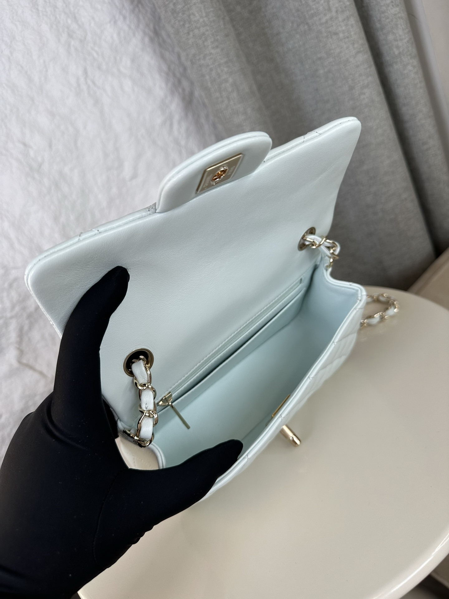 Ch**el Mini Flap Bag 20x12x6cm