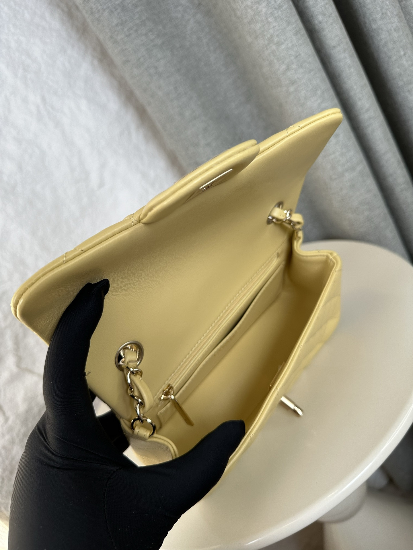 Ch**el Mini Flap Bag 20x12x6cm